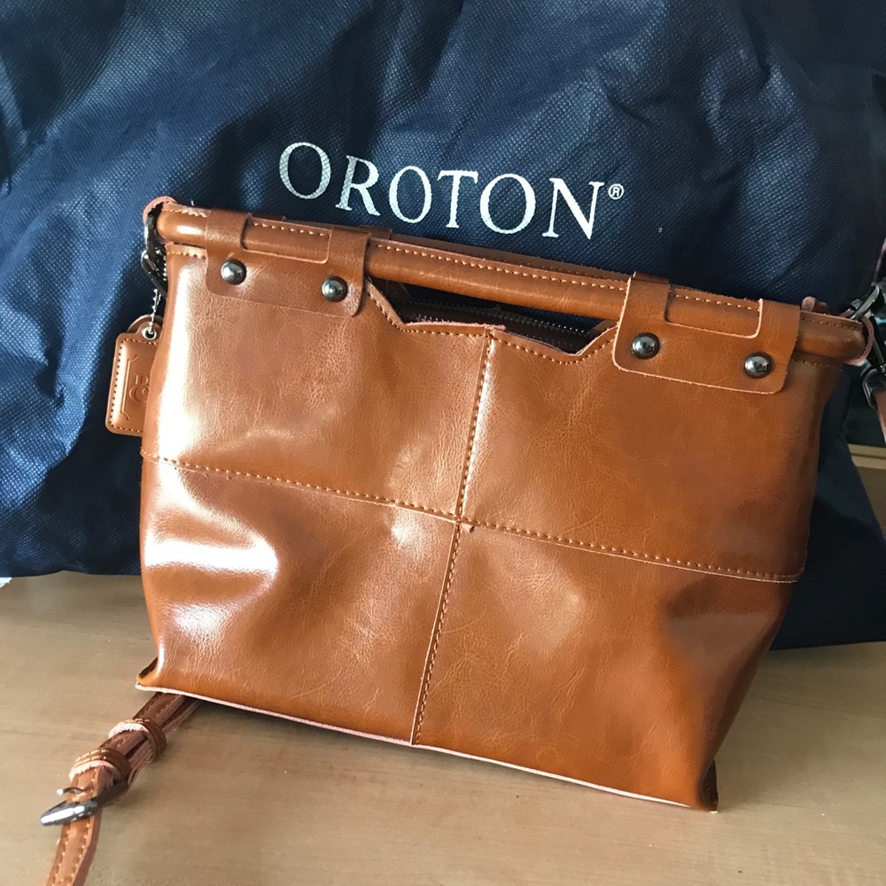 Oroton Real leather crossbody